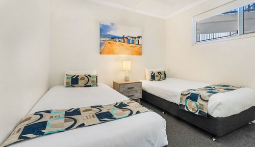 Apartment, 2 Bedrooms, Partial Ocean View