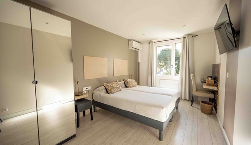 Comfort Double or Twin Room, Sea View