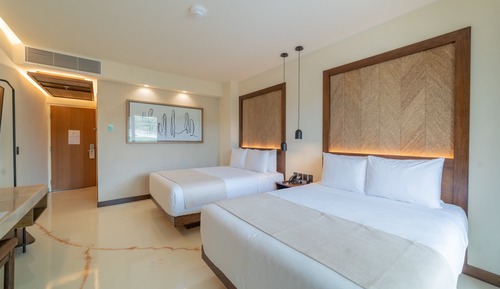 Standard Room, 2 Queen Beds, Garden View