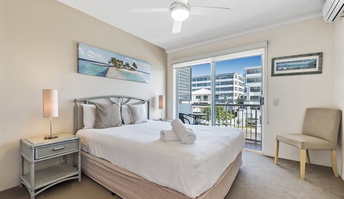 1 Bedroom Marina View Apartment