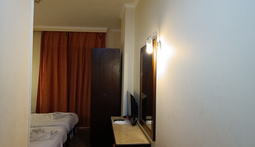Standard Triple Room, City View