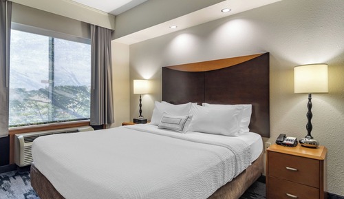 Suite, 1 Bedroom, Corner