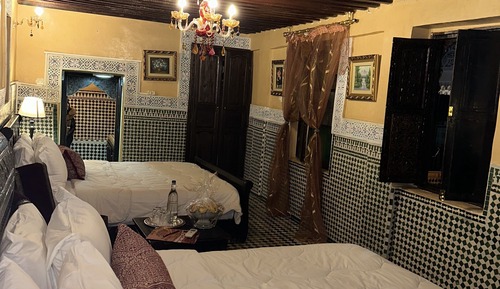 Suite (Yakout)