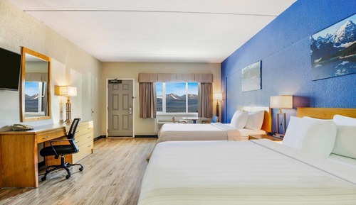 Standard Room, 2 Queen Beds, Non Smoking (Pet Friendly)