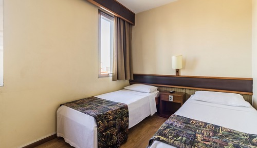 Family Room, Multiple Beds