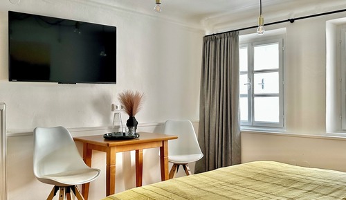 Standard Triple Room, City View
