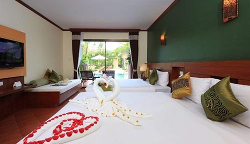 Deluxe Room, Pool Access, Courtyard Area