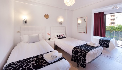 Comfort Apartment, 2 Bedrooms, Kitchen, Beach View