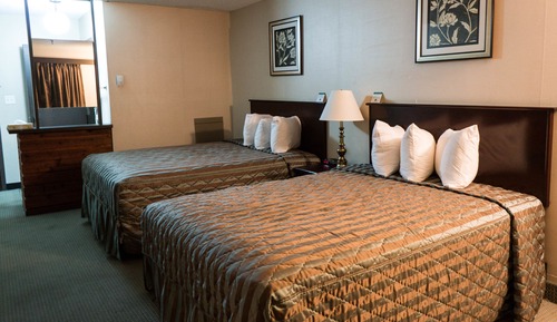 Standard Room, 2 Queen Beds, Non Smoking