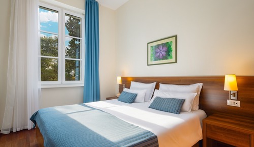 Premium double room with sea view balcony