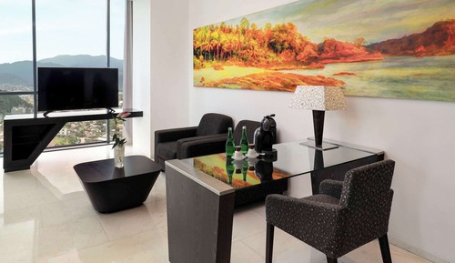 Executive Suite, 1 King Bed