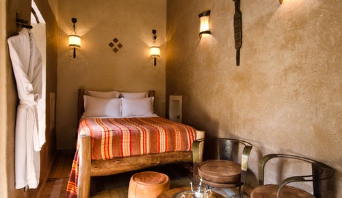 Room (Sahara)