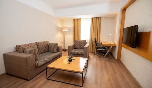 Junior Suite, 1 King Bed