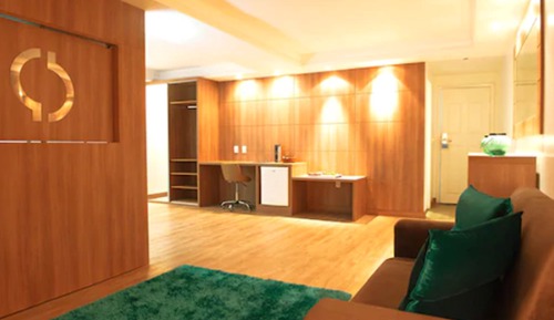 Luxury Suite