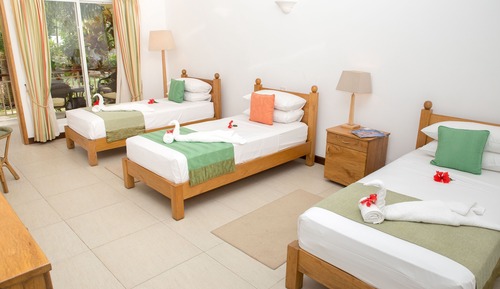 Triple Room