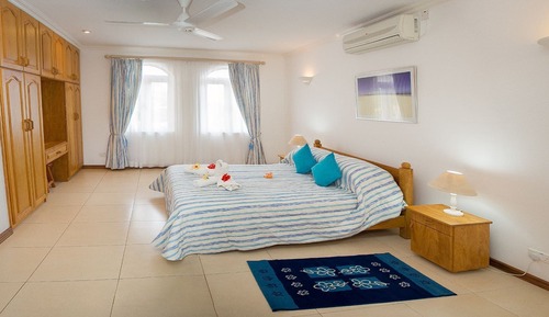 Three Bedroom Apartment