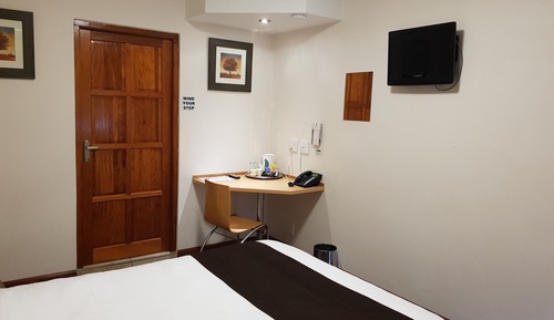 Twin Room (Budget)