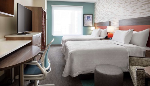 Studio, 2 Queen Beds, City View (Bathtub)