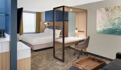 Suite, 1 King Bed