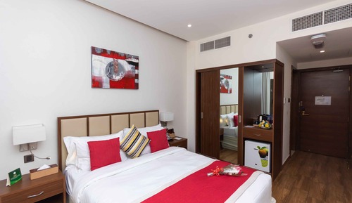 Deluxe Double or Twin Room