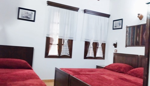 Traditional Triple Room, 1 Bedroom, City View