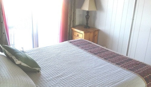 Room, 1 Queen Bed, Kitchenette