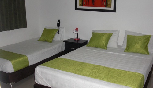 Triple Room