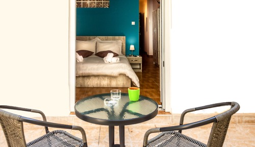 Apartment, Balcony (3 Nefeli)