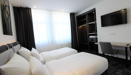 Twin Room, 2 Twin Beds