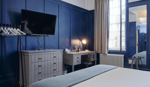 Junior Double Room