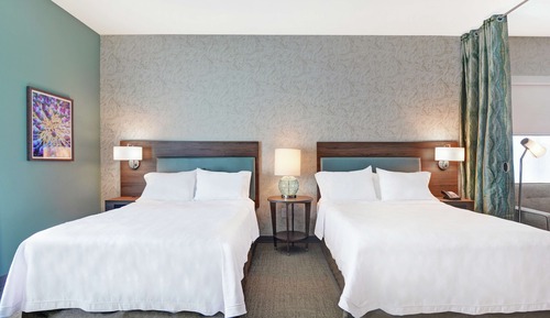 Studio, 2 Queen Beds, Accessible (Hearing)
