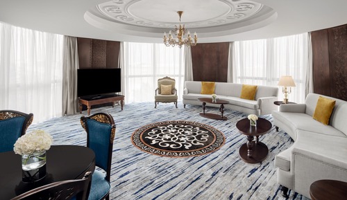 Suite, 1 Bedroom, Non Smoking (Living, Dining)