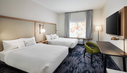 Room, 2 Queen Beds, Non Smoking (Mobility Accessible, Tub)