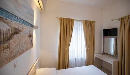 Classic Apartment, 1 Bedroom, Balcony