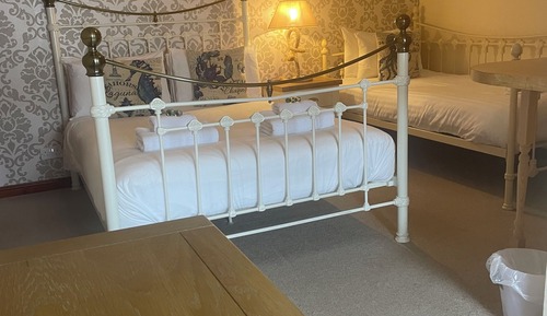 Superior Double Room (Family Room - 1 Child)