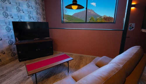 Independent guest-cottage with open-air hot spring bath Ruby(302), Non-Smoking