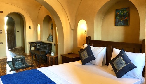 Luxury Room (Sapphire)