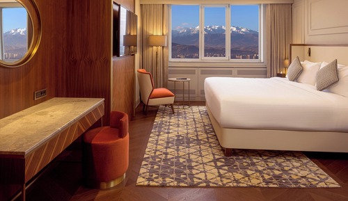 Executive Suite, 1 King Bed, Non Smoking
