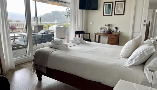 Superior Room, Valley View
