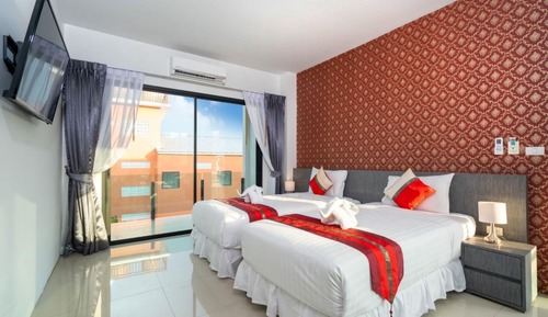 Deluxe Twin Room With Pool View
