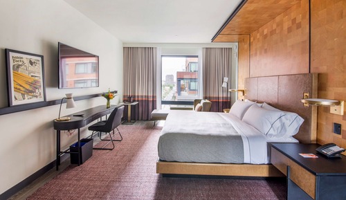 Suite, 1 King Bed