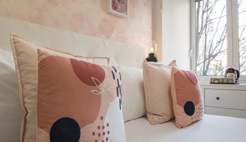 Deluxe Double Room (with shower Rosa)