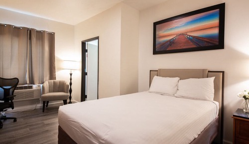 Superior Room, 1 Double Bed, Non Smoking, Private Bathroom (1)