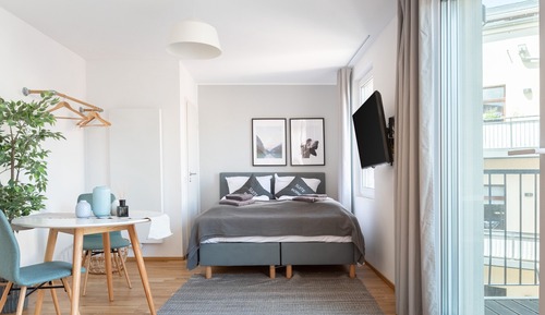 Suite M with balcony