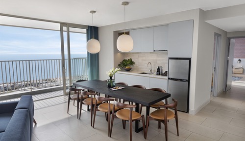 3 Bedroom Suite with Terrace Panoramic Ocean View - 2 Kings & 1 Twin