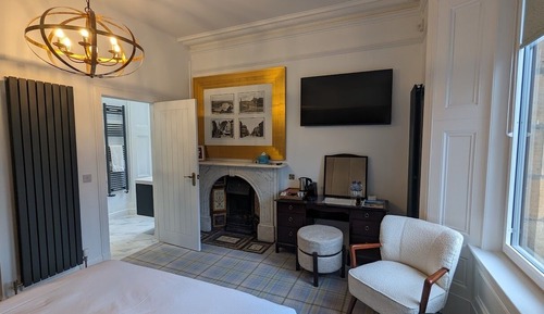 Classic Double Room, Ensuite