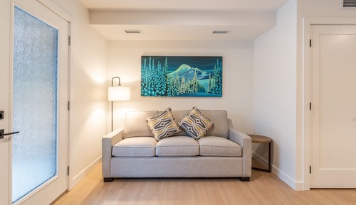 Two Bedroom Apartment (2 x One Bedroom Apartment, No Pets)