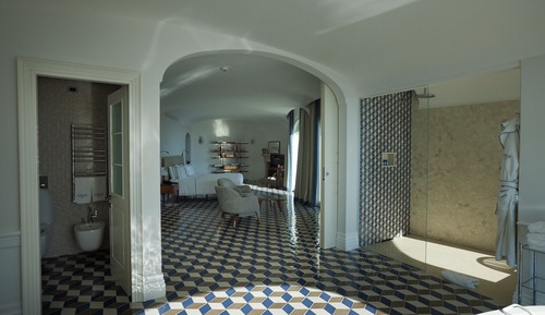 Suite, Sea View, Corner