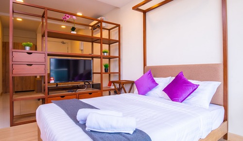 Deluxe Studio, Balcony
