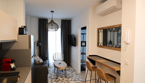 Superior Apartment